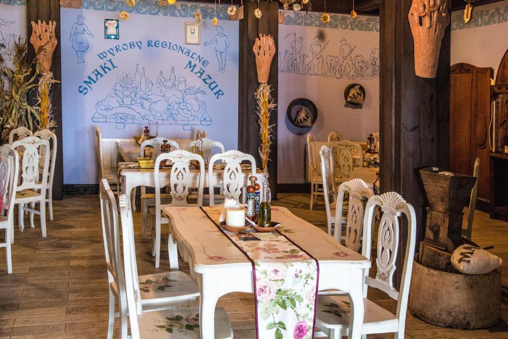 Gosciniec Rynski Mlyn Ryn  Buitenkant foto