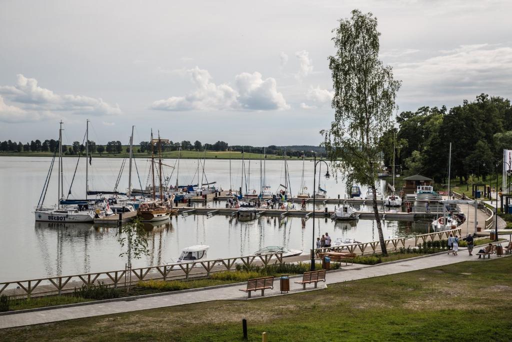 Gosciniec Rynski Mlyn Ryn  Buitenkant foto
